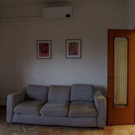 Fanciful 2-Br Outside Ztl Apartment ฟลอเรนซ์ ภายนอก รูปภาพ